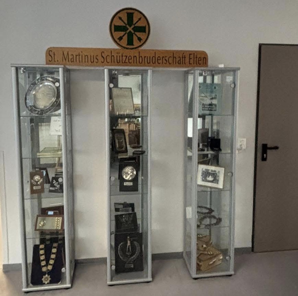 Vitrine1